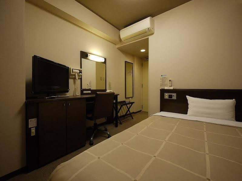 Hotel Route-Inn Ashikaga Ekimae Exterior foto